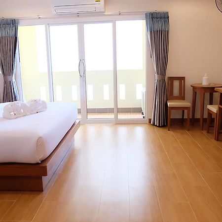 D Hotel Паттайя Экстерьер фото